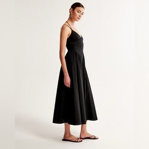 Abercrombie Strappy Drop-Waist Maxi Dress (black)
